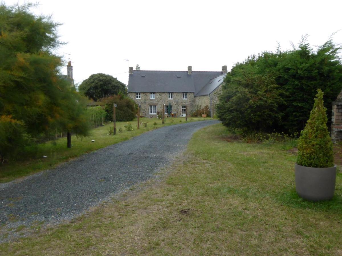 Lesroses1680 Bed & Breakfast Blainville-sur-Mer ภายนอก รูปภาพ